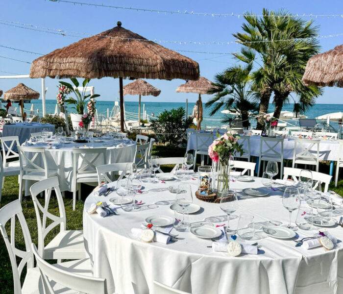 Banchetto vista mare Ciambi beach